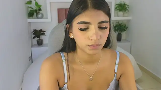 maiaa_ruiz - Maiaa_ruiz's free webcam