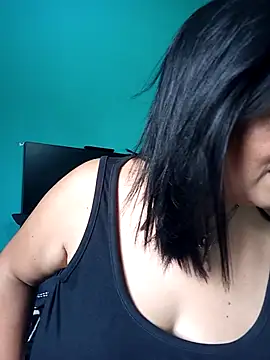 lucianamorocha - Lucianamorocha's free webcam - UK Sex Cams