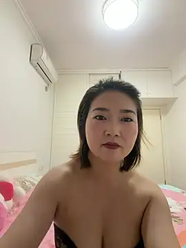 sunnyday_521 - Sunnyday_521's free webcam - UK Sex Cams