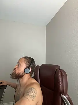 fathero1time - Fathero1time's free webcam - UK Sex Cams