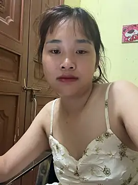 Lili_019 webcam
