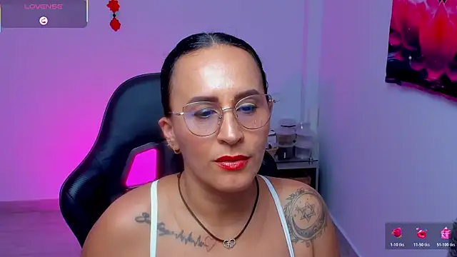 sara_charmy - Sara_Charmy's free webcam - UK Sex Cams