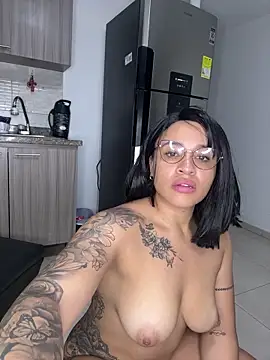 _ssasha - _ssasha's free webcam - UK Sex Cams
