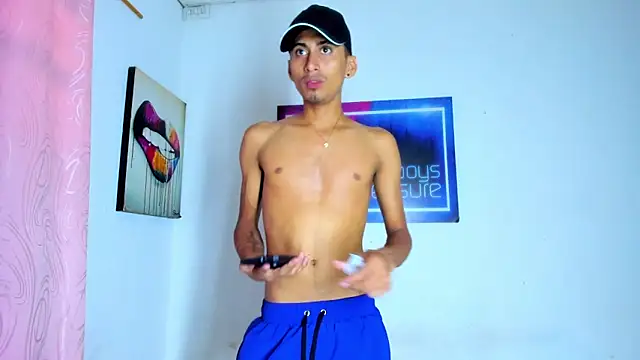 Boys_xxx_ webcam