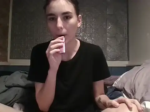 crazygirl244 webcam
