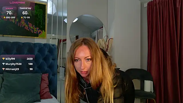 SiennaPierce webcam