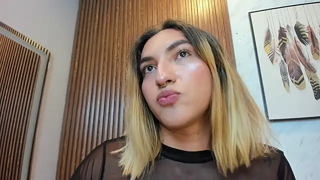 tomlondon_ - TomLondon_'s free webcam