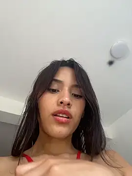 mia-villalobos - Mia-villalobos's free webcam