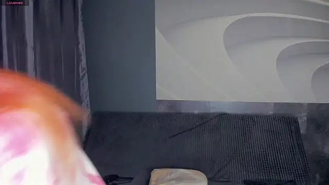 TarynPalek webcam