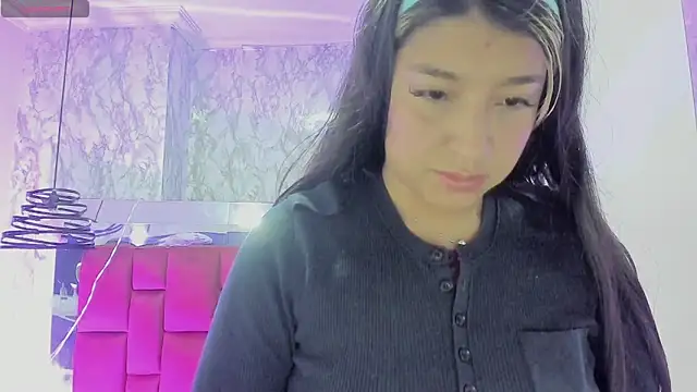 Dahiana_Dmour_