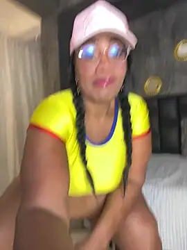 aranzalatinblaks1 - AranzalatinBlaks1's free webcam - UK Sex Cams