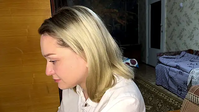AlisiaStreitmatter webcam