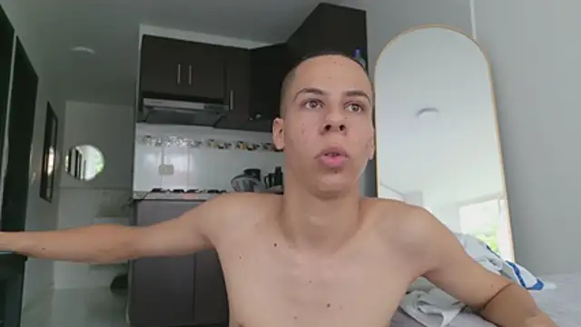 grey___27 (M young) - ¡Let's have fun!🤩🥰🥰