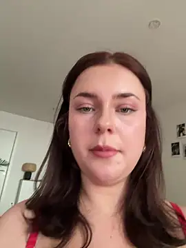 MaribelRiver live show