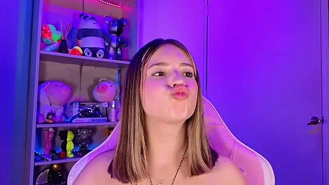 emilymiller_ (F young) - USE F MACHINE IN PUSSY UWU