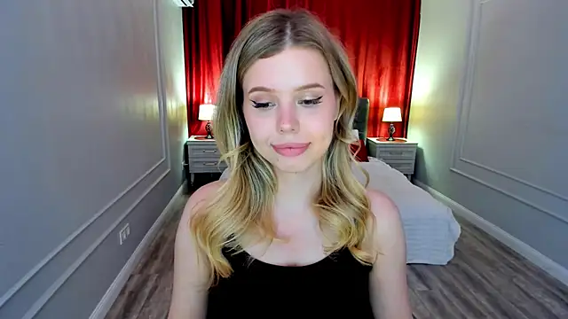followlovee - FollowLovee's free webcam - UK Sex Cams