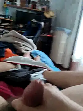 singleplayer97 - SinglePlayer97's free webcam - UK Sex Cams