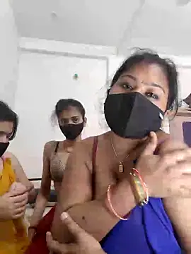 cutee__crazy Live Webcam on Stripchat
