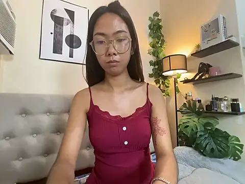 hotty_sofia69 - Hotty_sofia69's free webcam - UK Sex Cams