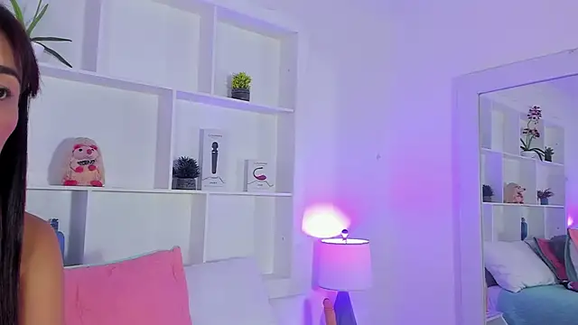 jenifer_diaz (F young) - Sensual blowjob on your cock