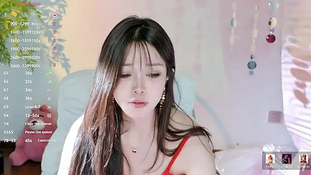 yiluo95 (Ask my age) - 我是个爱笑的女孩，都说爱笑的女孩运气不会太差，有幸遇见你，完成控制秒速300秒