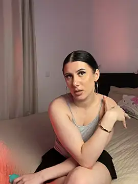 hazelhayesss (F teen) - public masturbation🍓