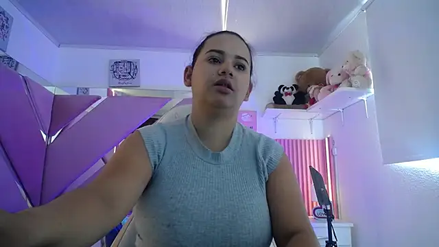 _miaaleon (F young) - your name on tits