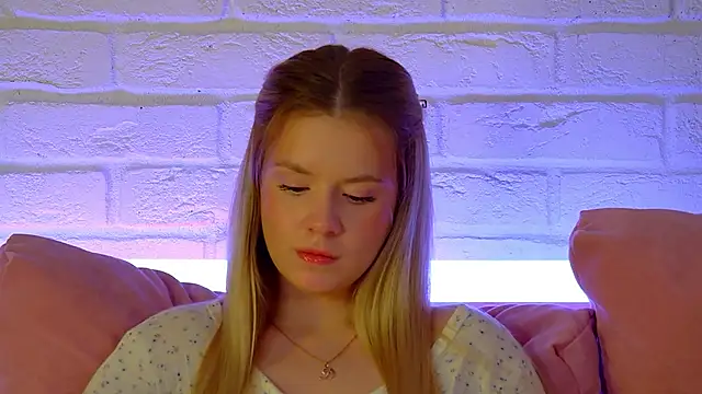 milanabalmain (F teen) - for vacation