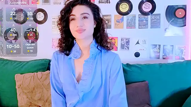 maya_rogerss (F teen) - look under skirt