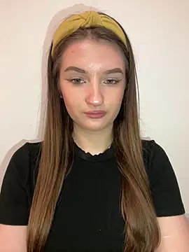 green_eyes_lady (F teen) - Play pussy 💦