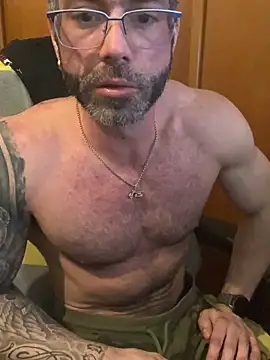 delo651 (Ask my age) - Tattoos zeigen