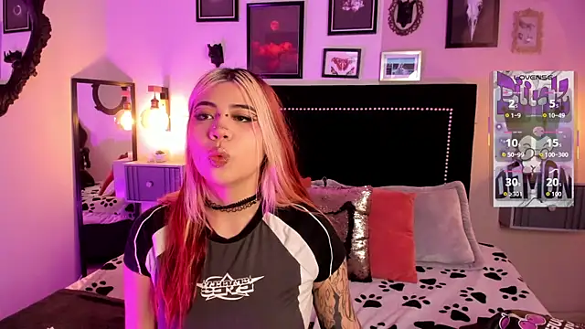 pinkk_deemon