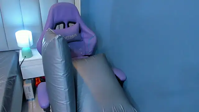 luly_dreams (F teen) - ride the pillow x 3 min🤠🍒🤠