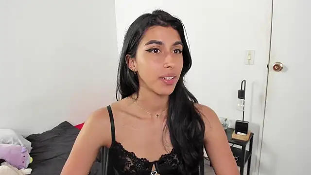 Mazikeen__18 webcam