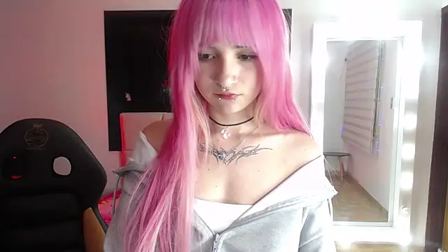 _Charlotte_Collins_ webcam