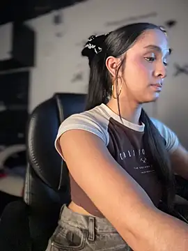 Isabella-Teen webcam