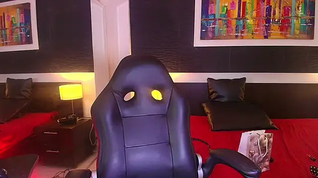 EvaaFoxxy1