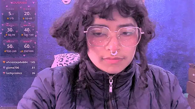 NinaYellow