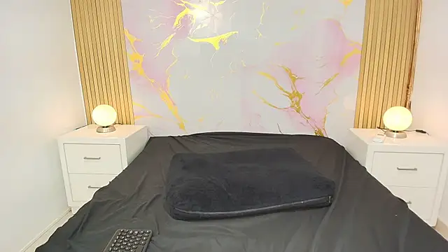 aprillross - AprillRoss's free webcam - UK Sex Cams