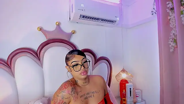Mia_Jansen webcam