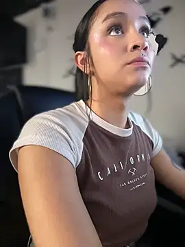 Isabella-Teen