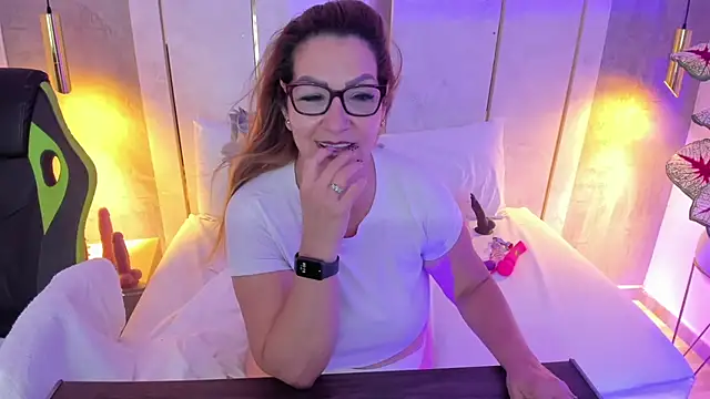 gisela27 - Gisela27's free webcam - UK Sex Cams