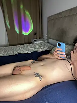 Minda - Couple webcam sex chat
