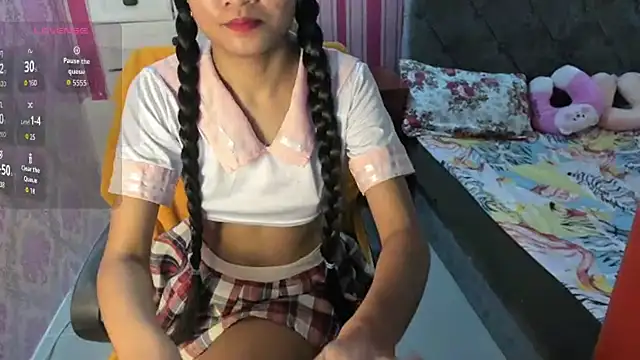 Mica_Jones