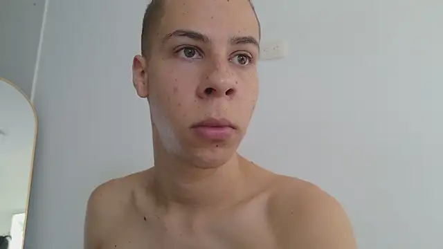 grey___27 - Grey___27's free webcam - UK Sex Cams