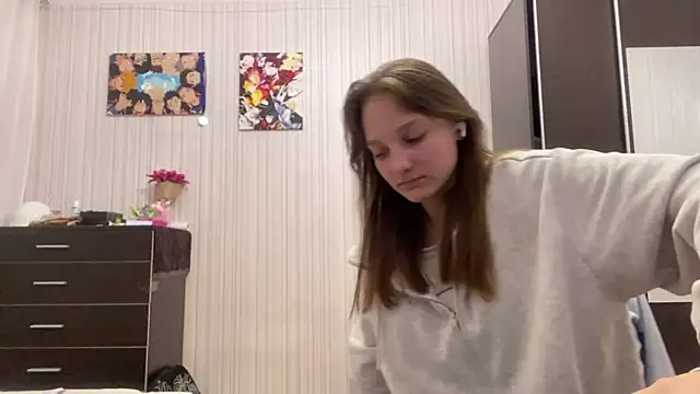 lavetagossage (F teen) - Little shy dance под calm song