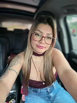  DIANITA_1988 chat room