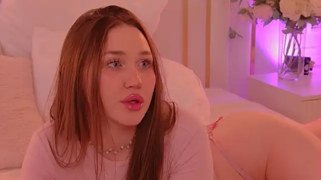 nancysmitts (F young) - oil tits & 10 slaps