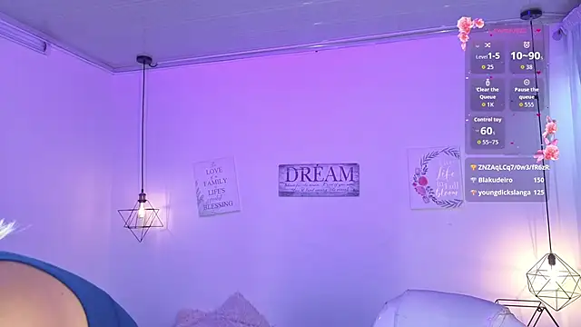 NinaSakura_Eup webcam