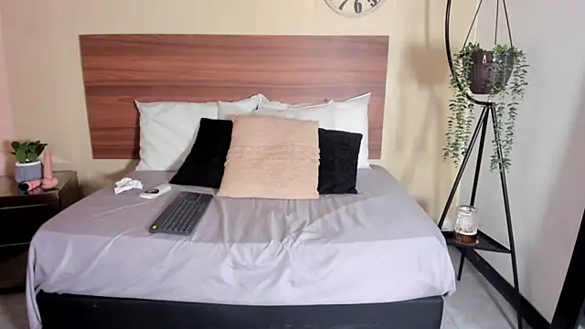 Emillywoodss webcam